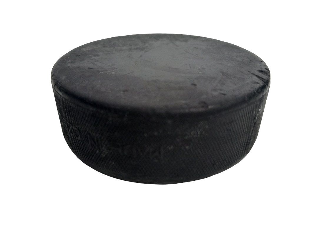 Palloni: Eishockey-Puck – Usato da Hünenberg venduto da Restwert_Zug