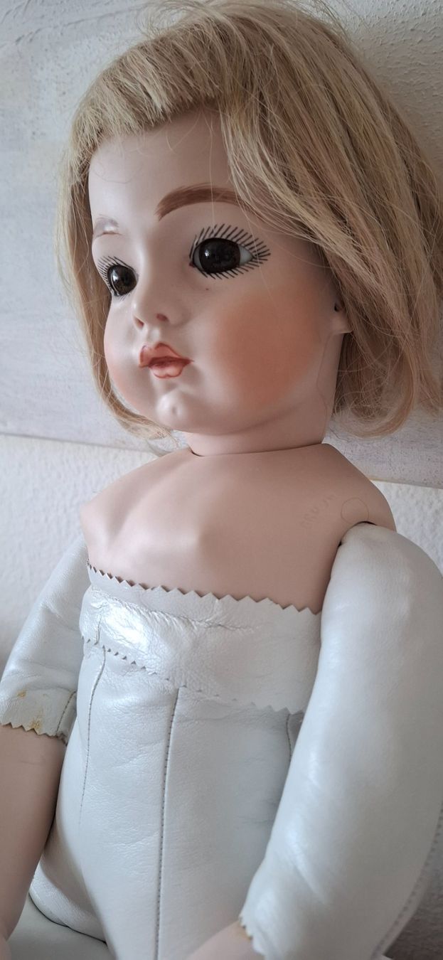 Puppen: Wunderschöne Repro Bru Porzellanpuppe – Neu (gemäss Beschreibung) aus Richterswil von Hasino01 5