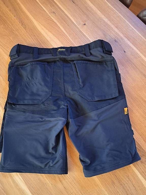 Snickers Pantaloni: Snicker Workwear Shorts Gr. 54 – Usato da Islikon venduto da Tanisha06 3