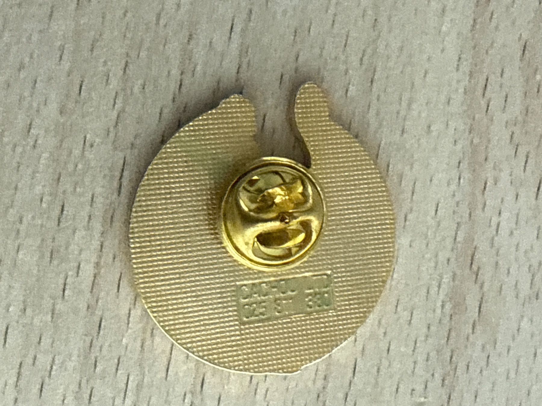 Placchette & Badge: Pin  Tennis + Squash Crissier – Usato da Glattbrugg venduto da Schweigmatt 1