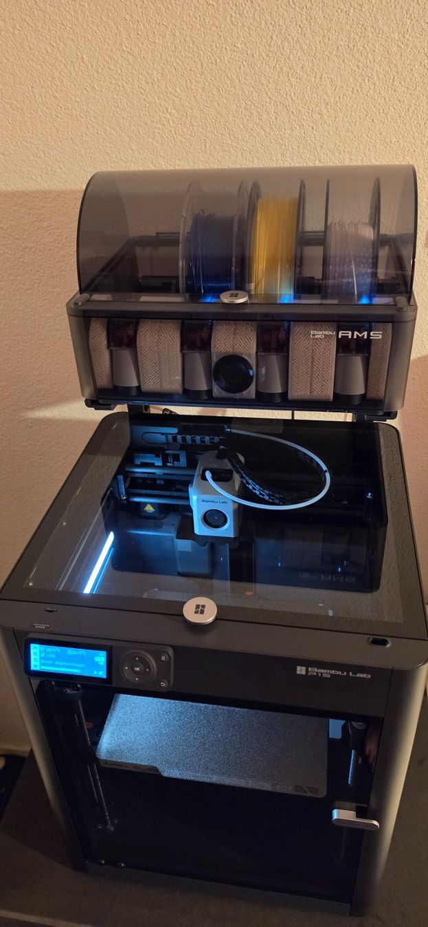 Bambu Lab Imprimante 3D: Bambu Lab P1S 3D-Drucker mit AMS Einheit gebraucht – D'occasion à Bad Ragaz par bul_c858 2