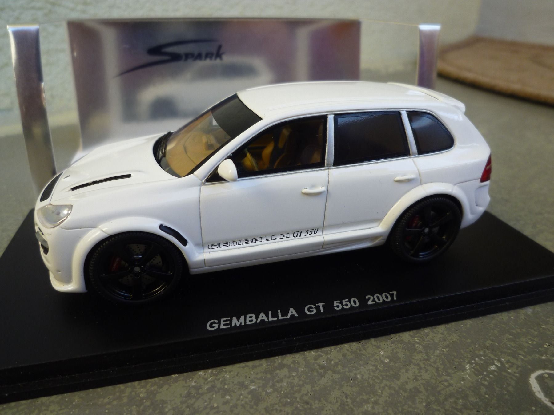 Modellini d'auto: Gemballa GT 550 (2007) – Nuovo e nell'imballaggio originale da Flawil venduto da Imperiosud 6