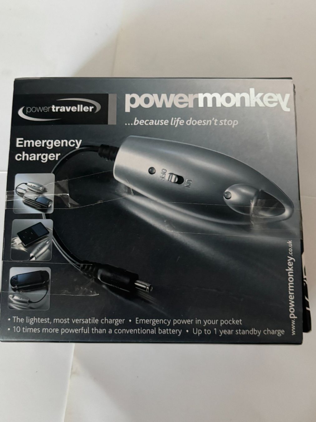 Caricabatterie: PowerTraveller PowerMonkey - Notfall Ladegerät - Silber (L4) – Usato da Wallisellen venduto da AS.TZ. 1