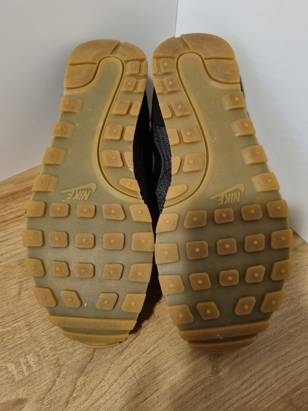Nike Damenschuhe: NIKE Sneaker Turnschuh Gr. 38.5 – Neu (gemäss Beschreibung) aus Wolfwil von s.ara_c 5