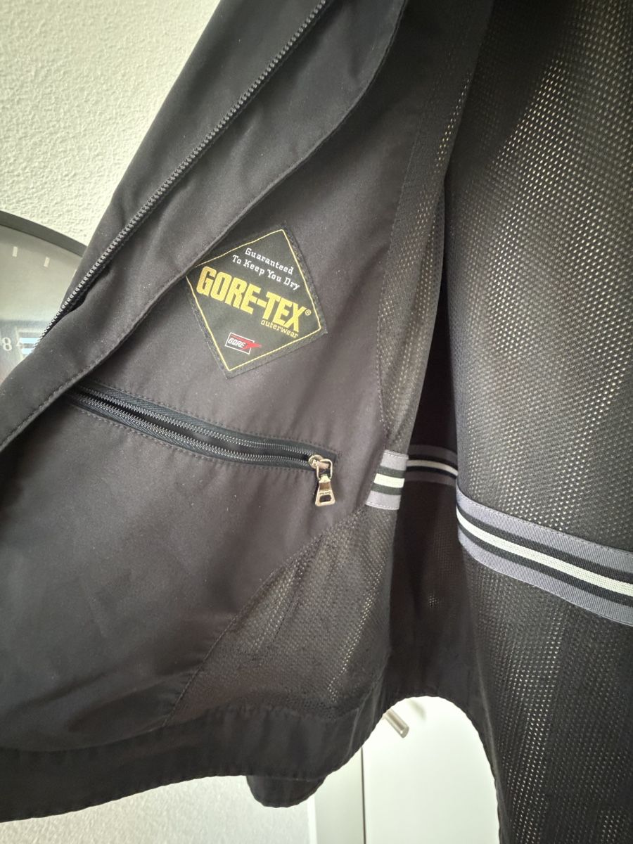 Prada Giacche: Prada Jacke – Usato da St.Gallen venduto da bubo2008 5