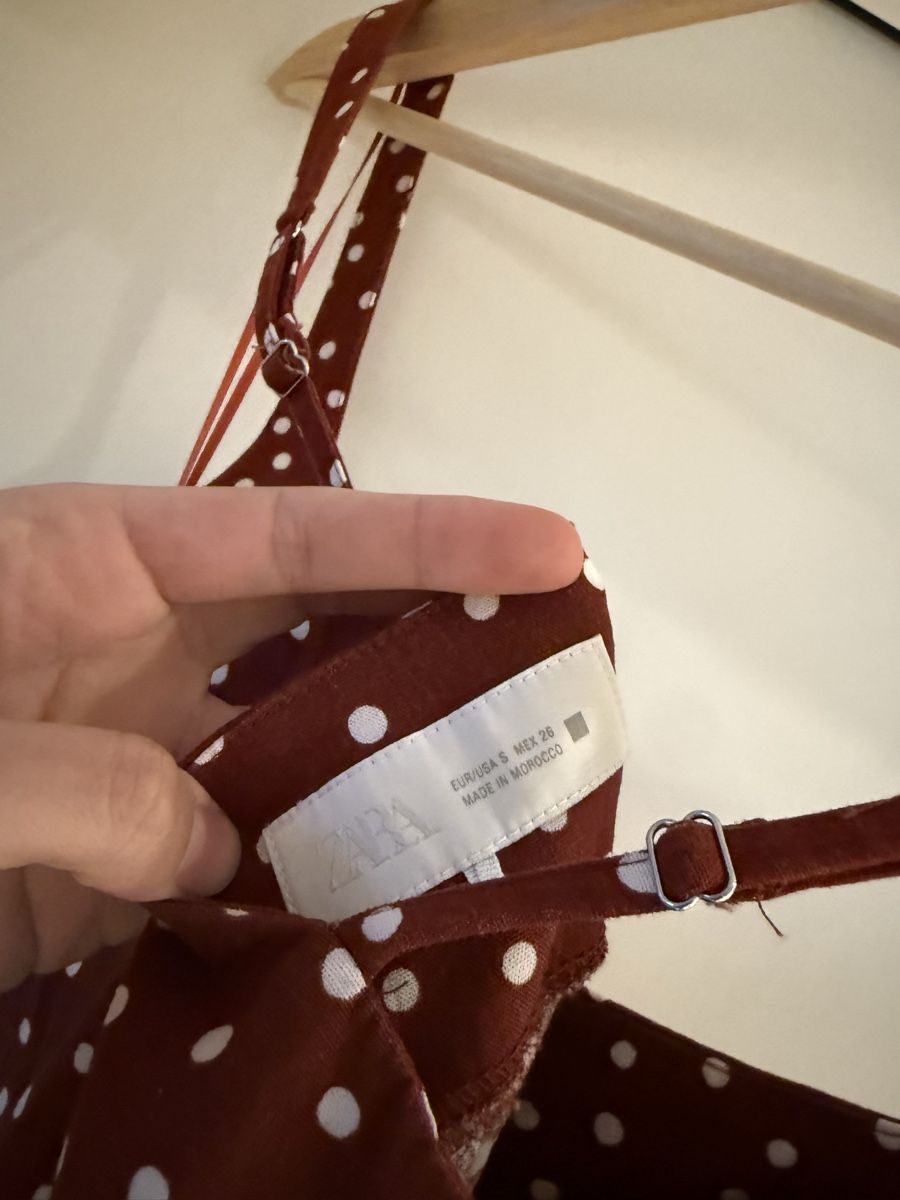 Zara Vestiti: Zara Kleid, Grösse S, Rot mit Pünktli – Nuovo (secondo la descrizione) da Volketswil venduto da habibeoez 3