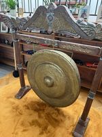 Vintage Gong mit schönem Holzgestell
