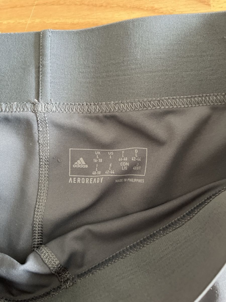 Adidas Leggings: Adidas Thights – Gebraucht aus Zürich von kim_pq5j 1