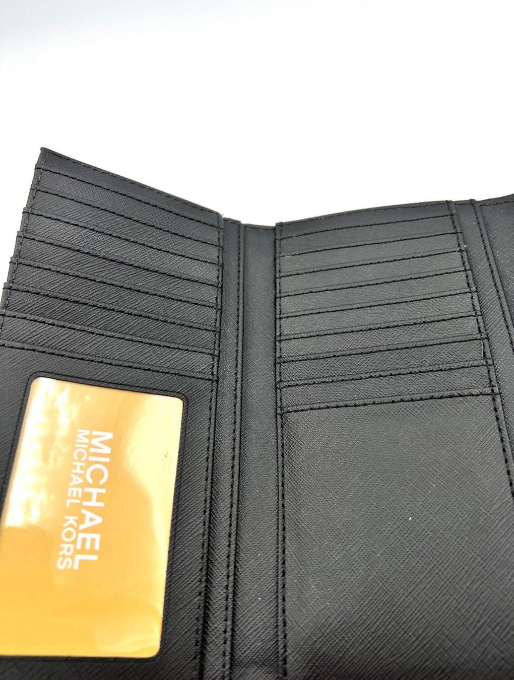 Michael Kors Portamonete: Michael Kors Portemonnaie schwarz – Nuovo e nell'imballaggio originale da Wiedlisbach venduto da Sistershop 4
