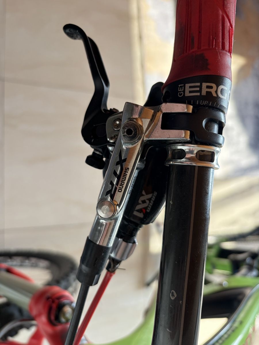 Specialized Biciclette: Specialized Enduro S Works custom/Carbon/ Fully – Usato da Lostorf venduto da ret_pv5j 4