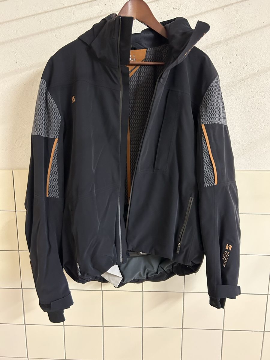 Mountain Force Completi: Mountain Force Ski-Set Gr. XL schwarz/braun – Usato da Zürich venduto da Lolaa123