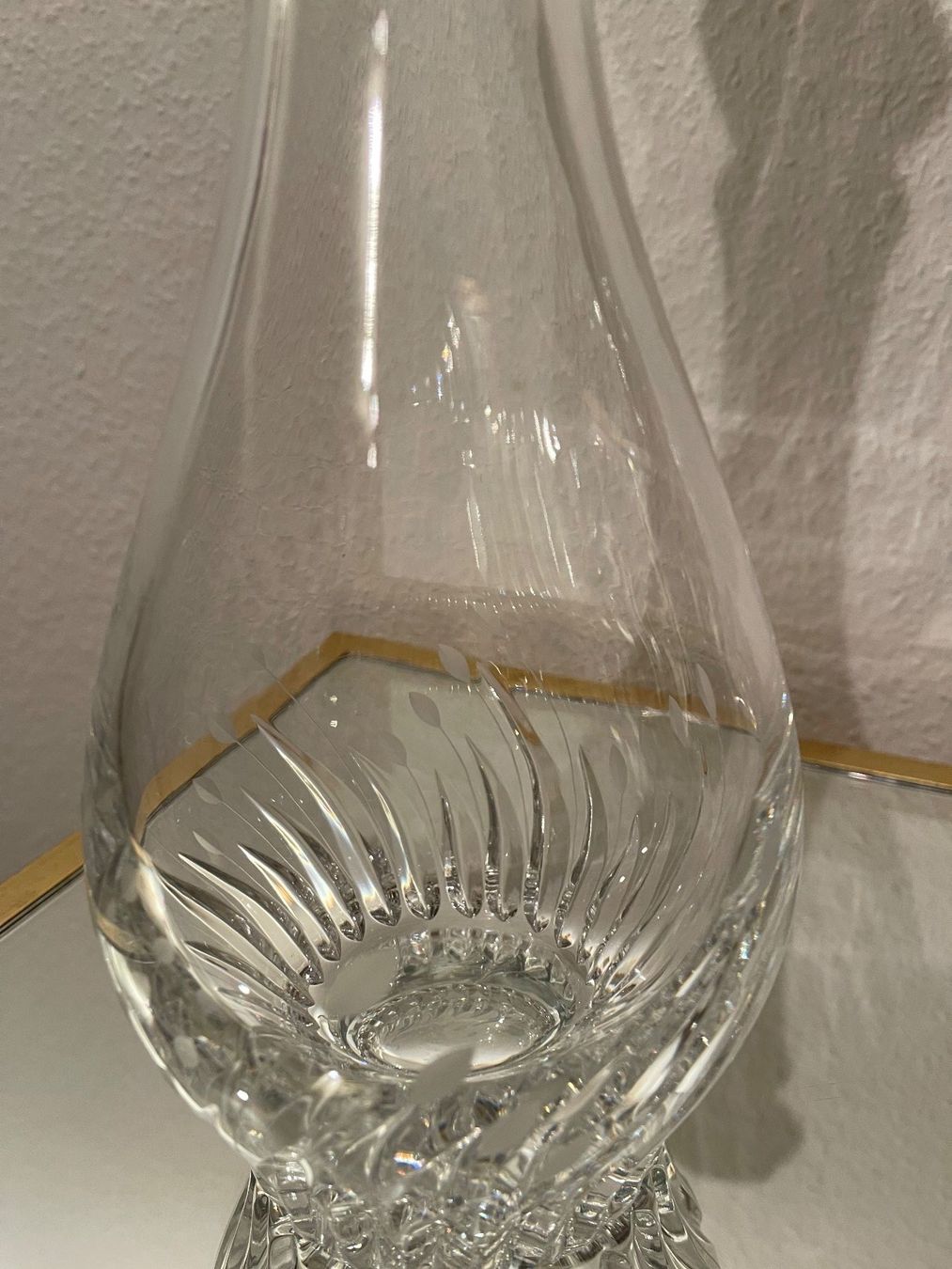 Karaffen: Elegante Kristall Karaffe mit Stopfen – Neu (gemäss Beschreibung) aus Basel von SirJames01 1