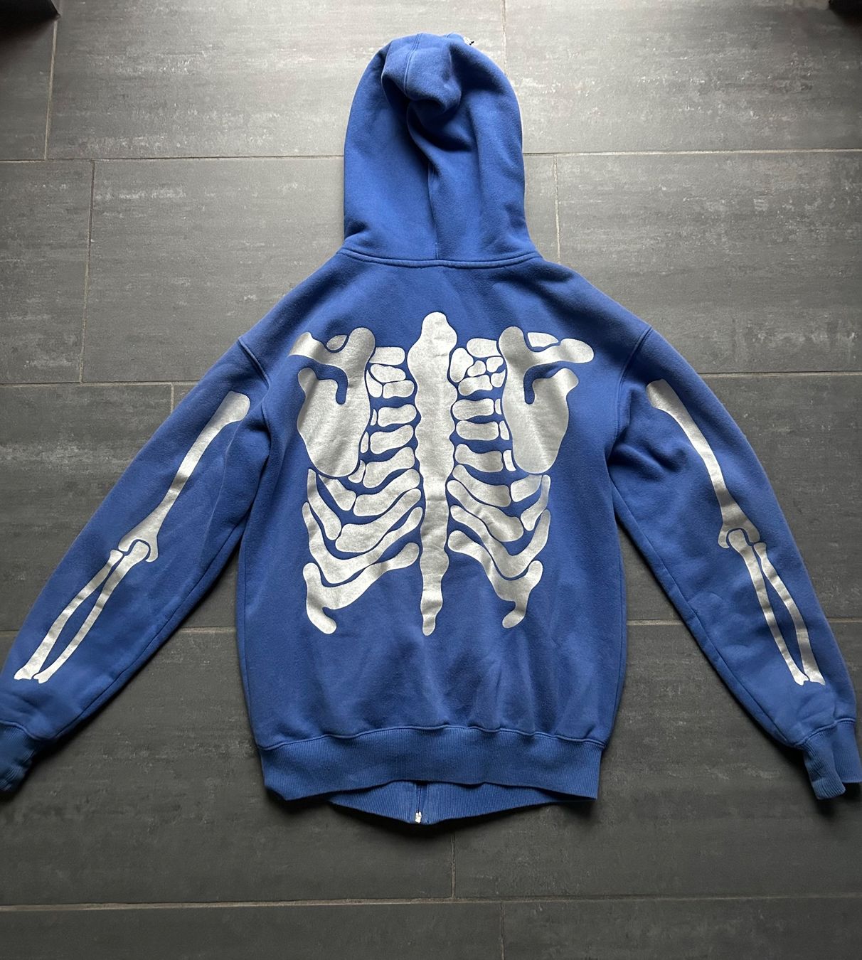 Jacken: Trendiger Kapuzenpullover mit Reissverschluss, blau – Gebraucht aus Magden von ros_97bz 2