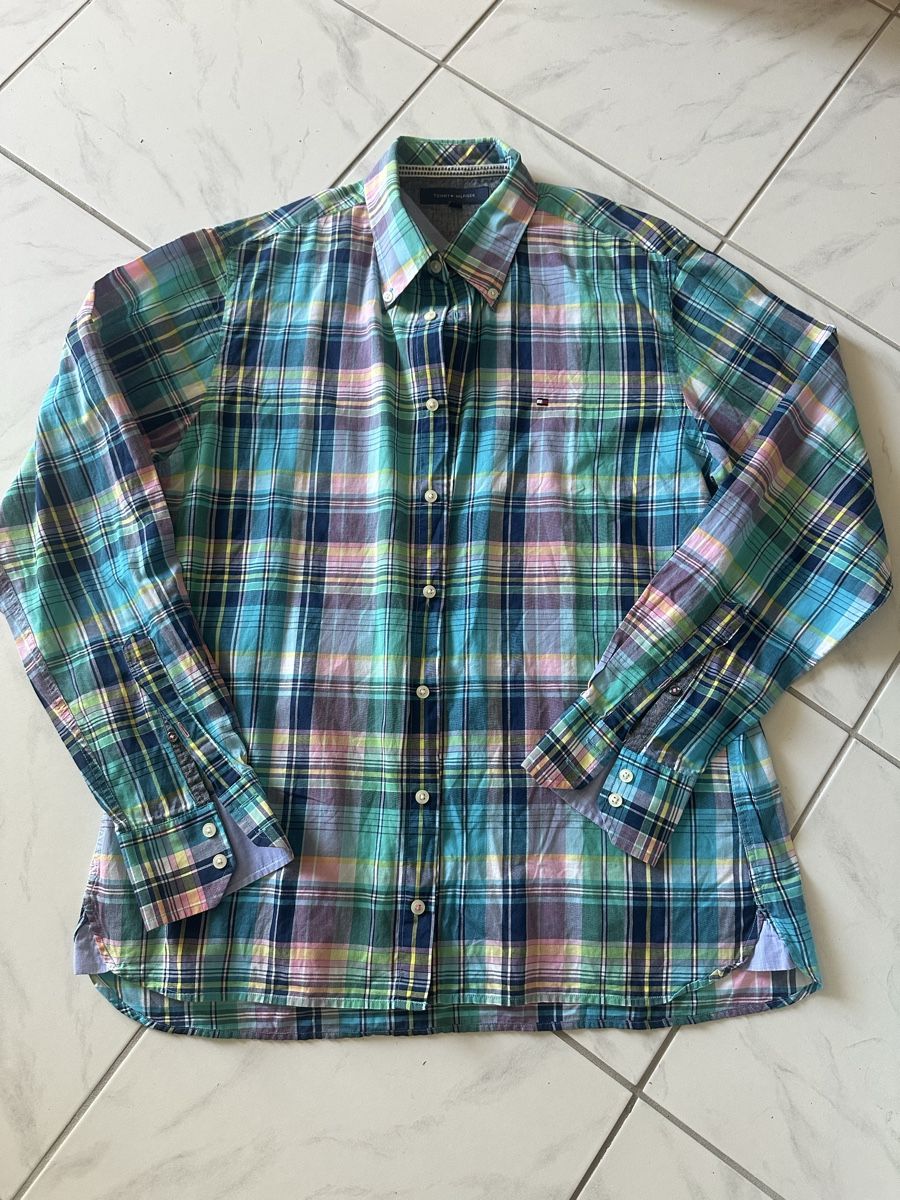Tommy Hilfiger Camicie: Herrenhemd Hilfiger Gr. M – Usato da Oberengstringen venduto da Affeier0