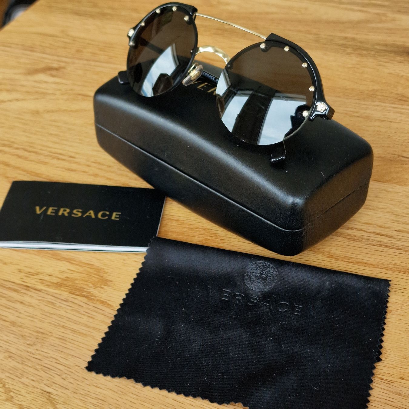 Versace Occhiali & Lenti: Versace Sonnenbrille VE4337 schwarz – Usato da Wädenswil venduto da boo_8ng2