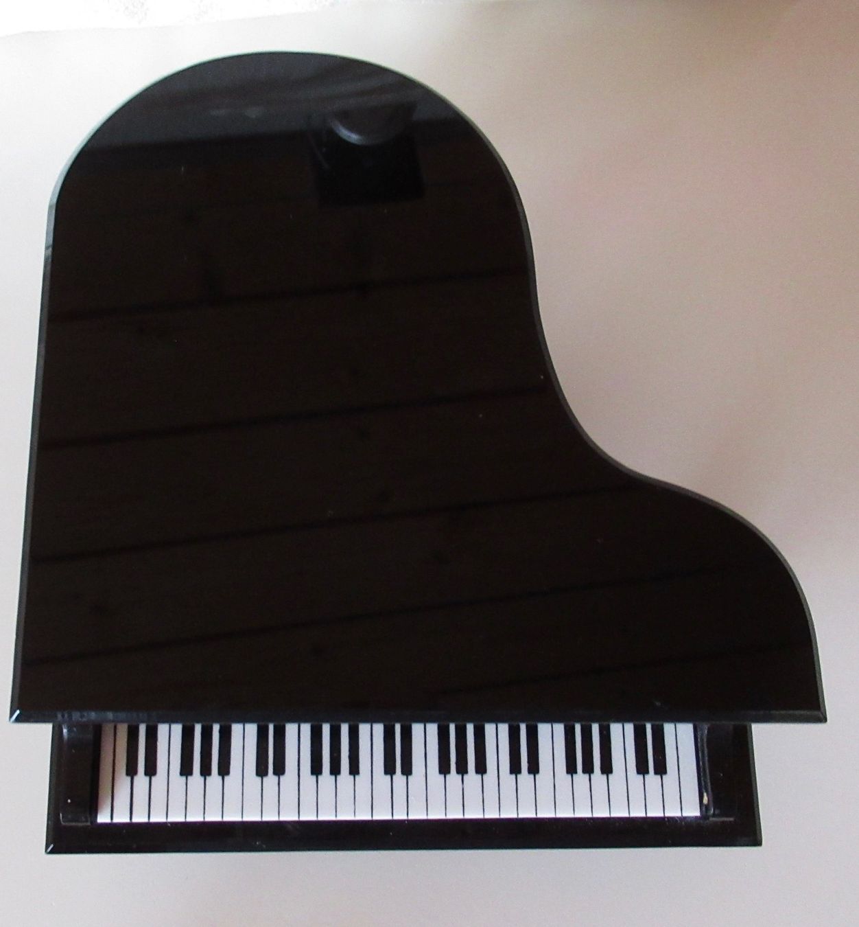 Carillon: Musik-Spiel-Dose Piano – Usato da Frauenkappelen venduto da HDPerle 2