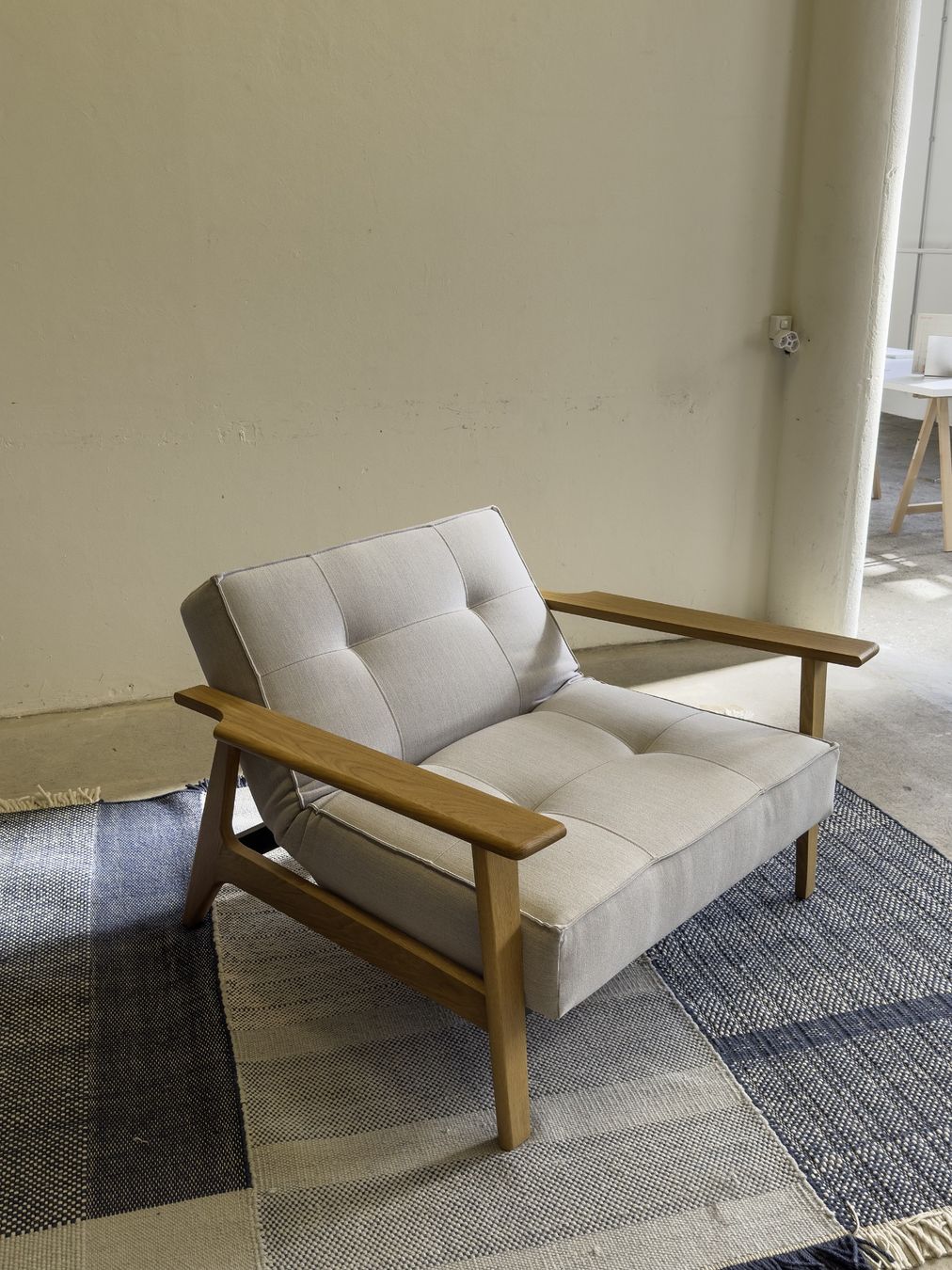 Poltrone: Fauteuil danois, Innovation Living, Splitback Frej Chair – Usato da PRILLY venduto da cedropatsy 2