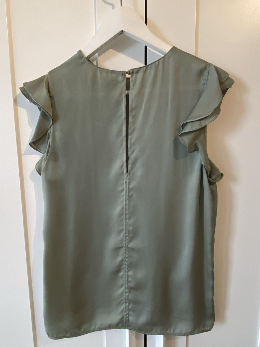 Zara Camicette: Zara Satin Bluse salbeigrün S – Usato da Dietlikon venduto da Luna77 1