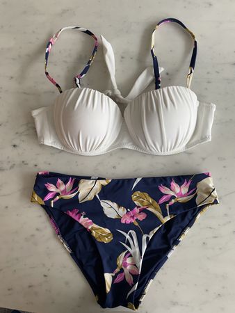 Bikini