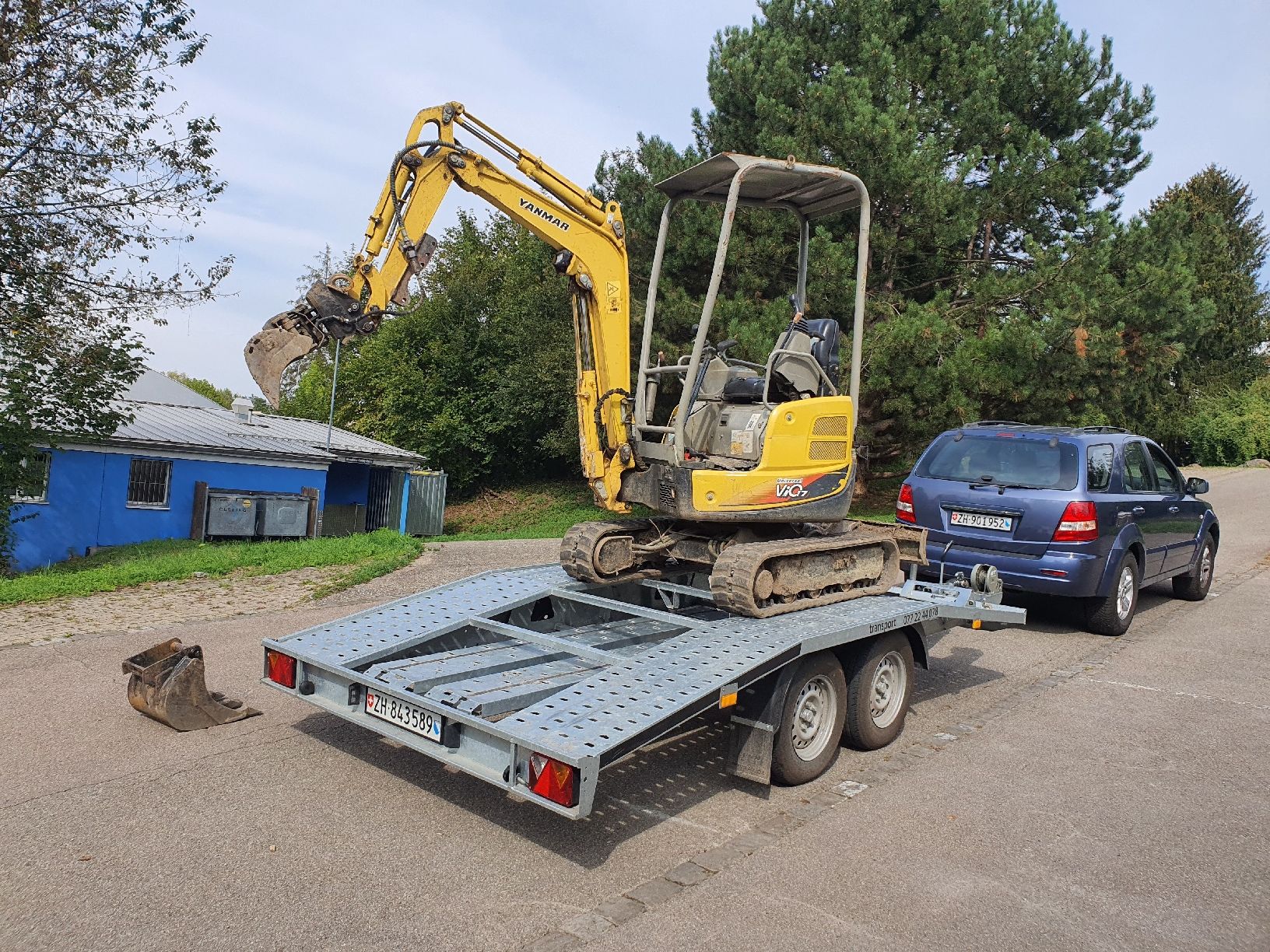 Rimorchi: auto anhänger miete Leergewicht 600kg – Usato da Rüti ZH venduto da 8m7_z5jp