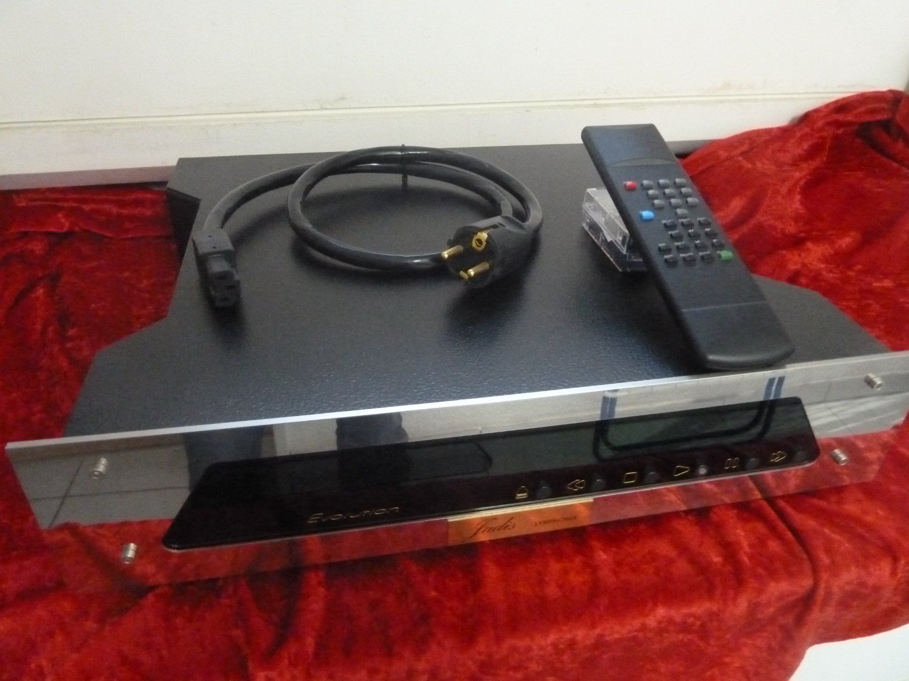Sistemi audio & multimediali: JADIS High-End CD Player Symphonia Evolution – Usato da Affoltern am Albis venduto da Sennrtv 1