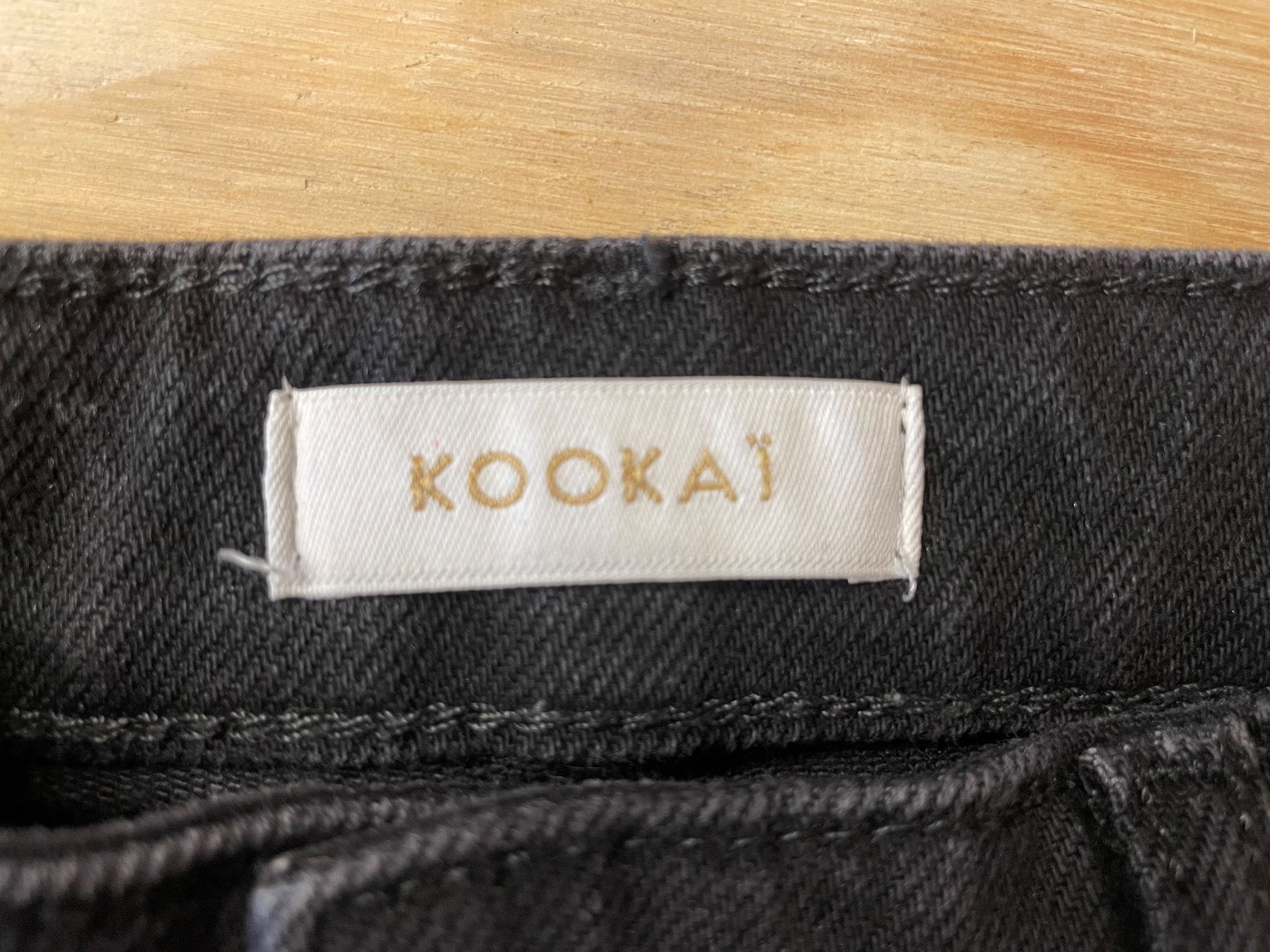 Kookai Jeans: KOOKAI jeans noir 38 – D'occasion à Lausanne par PlusValue_Lausanne 3