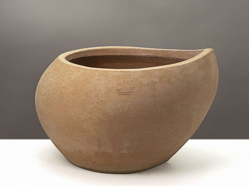 Vasi per fiori: Ovaler Terracotta Blumentopf – Nuovo e nell'imballaggio originale da Niederrohrdorf venduto da makrea.