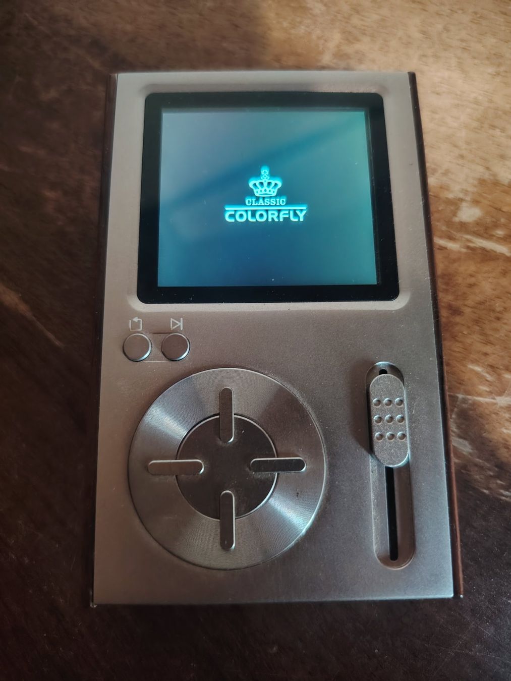Jeux: Colorfly C10 Pocket HiFi-Player – D'occasion à Egliswil par robhae