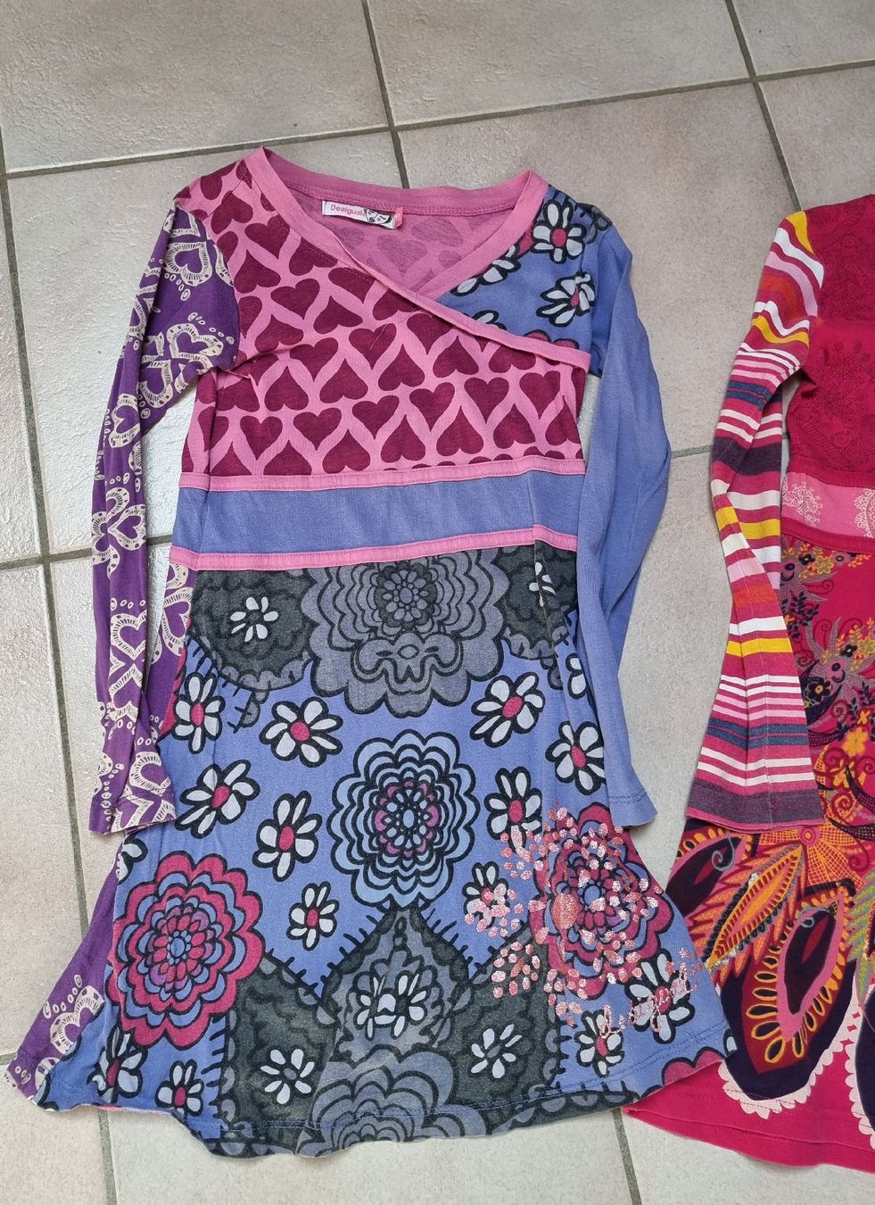Desigual Lotti & Set di vestiti: Lot Desigual pour filles – Usato da st-Léonard venduto da Pegaze0 5