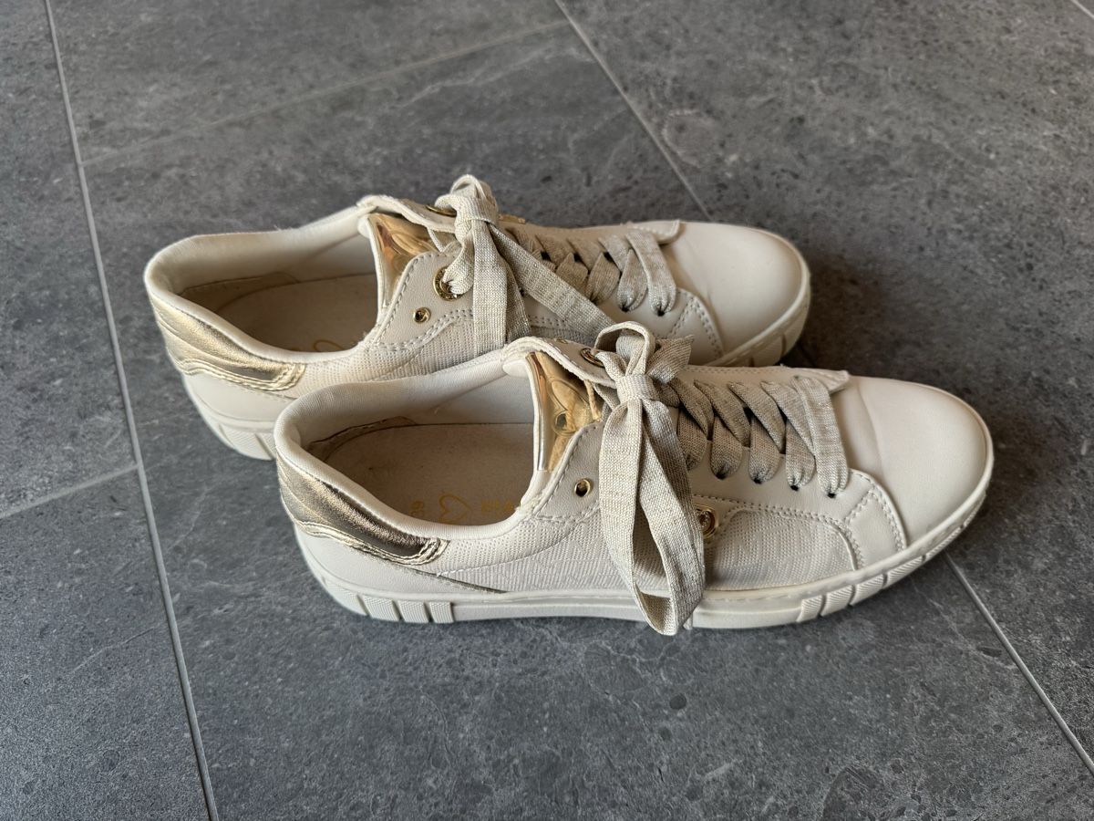 Scarpe da donna: Maro TOZZI Sneaker 39 – Usato da Dachsen venduto da Pfotenglueck 2