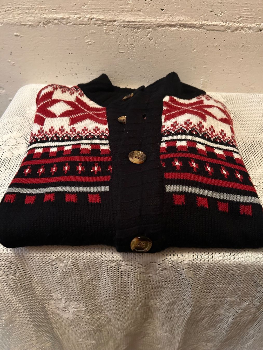 Pulls & Sweat-shirts: Pullover – D'occasion à Zürich par Yvo619