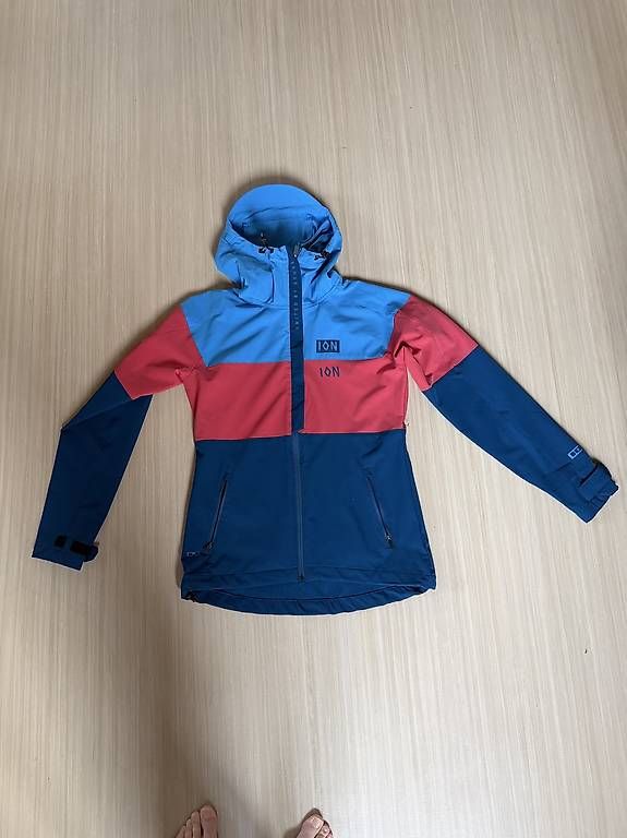 Giacche: Ion Softshell Jacket Shelter Wms, Grösse S/36 – Usato da Immensee venduto da Ckiwi77