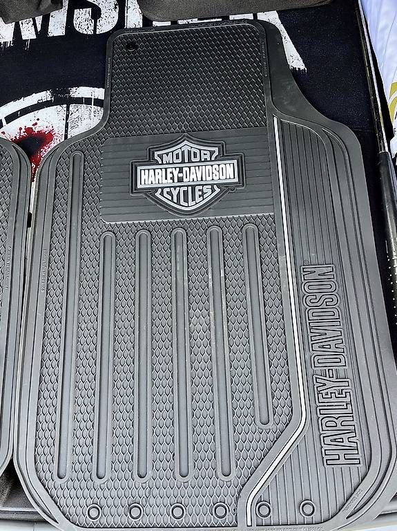 Tappeti & Tappetini: Harley-Davidson Fussmatten Set 4-teilig – Usato da Rheinfelden venduto da domrihm 2