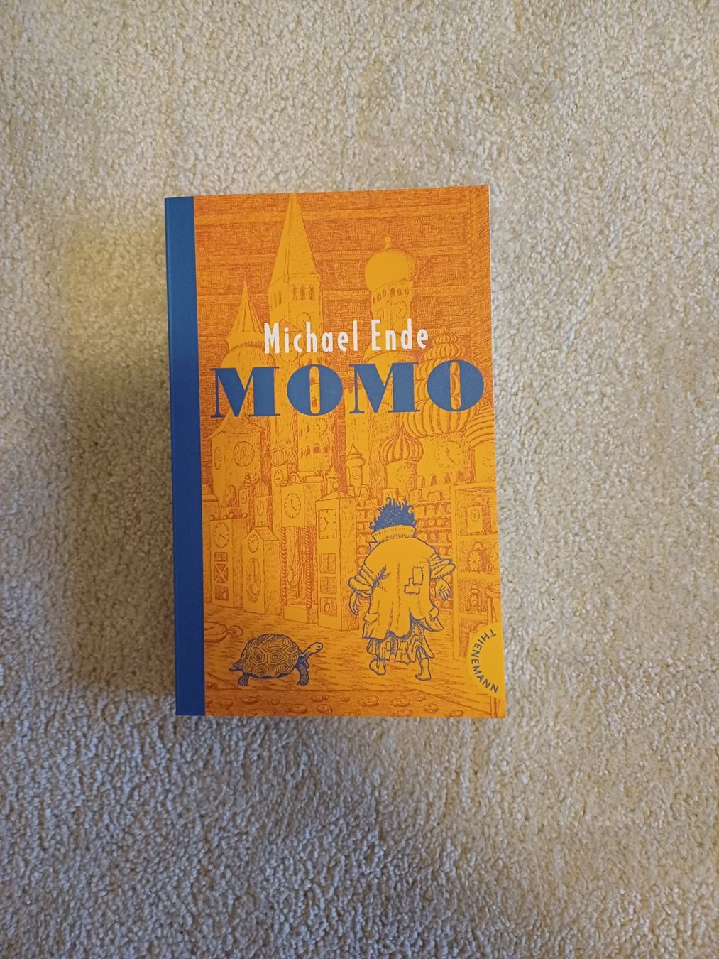 Libri: Buch Momo von Michael Ende – Usato da Kilchberg ZH venduto da saspi