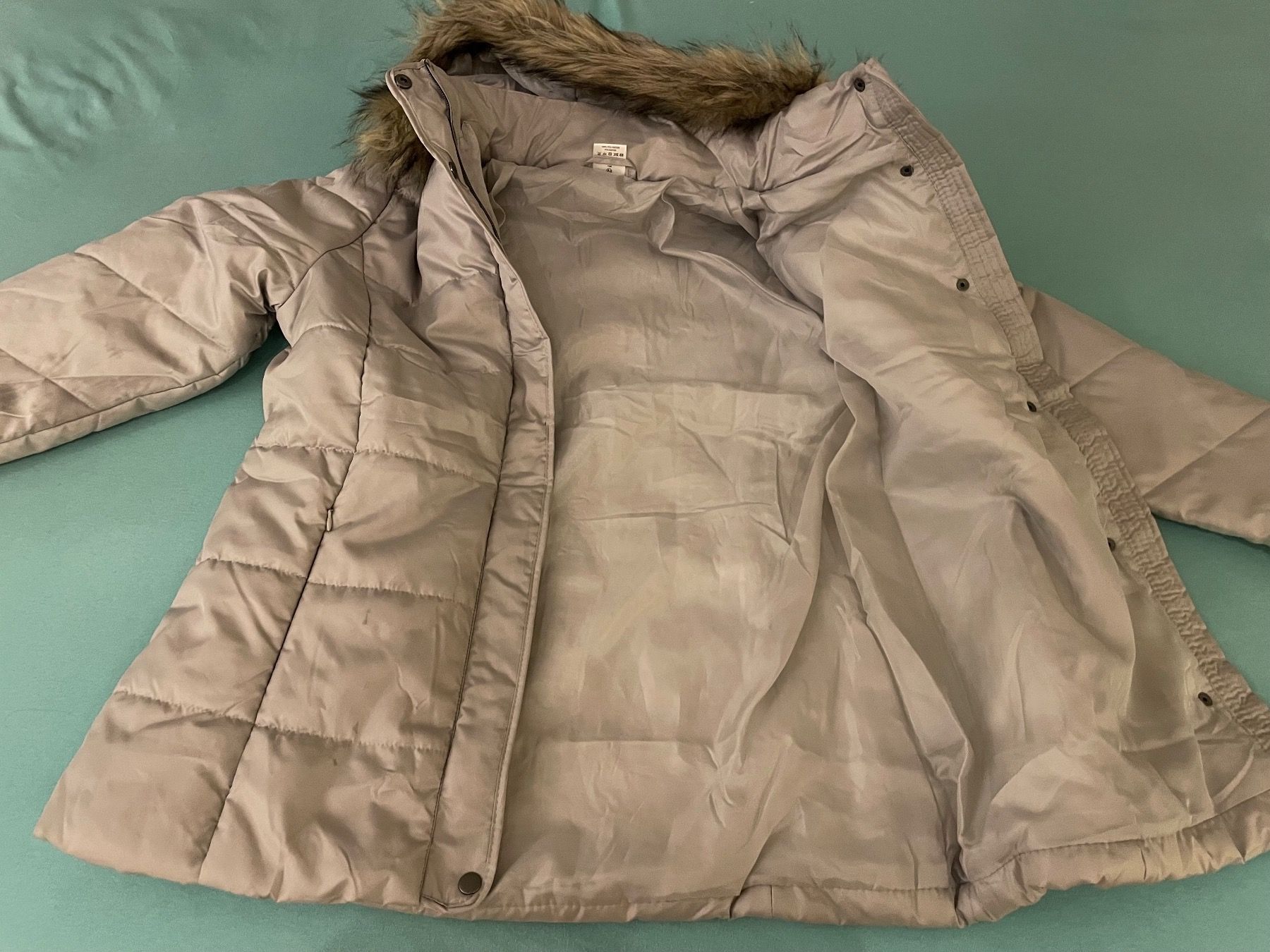 Giacche: F 794 ) Moderne Neue Winterjacke Gr M – Nuovo e nell'imballaggio originale da Diepoldsau venduto da Ganthammer