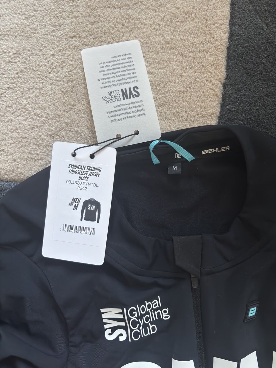Leibchen & Hosen: SYN Cycling training LS bib + Jersey size M – Neu und originalverpackt aus Le Landeron von 2525felix 4