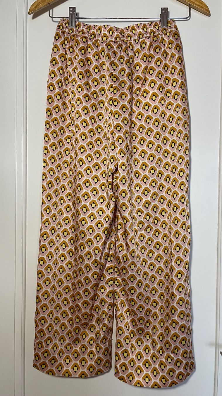 Zara Hosen: Pantalon large évasé – Neu und originalverpackt aus Territet von Estelle_elletsE 1