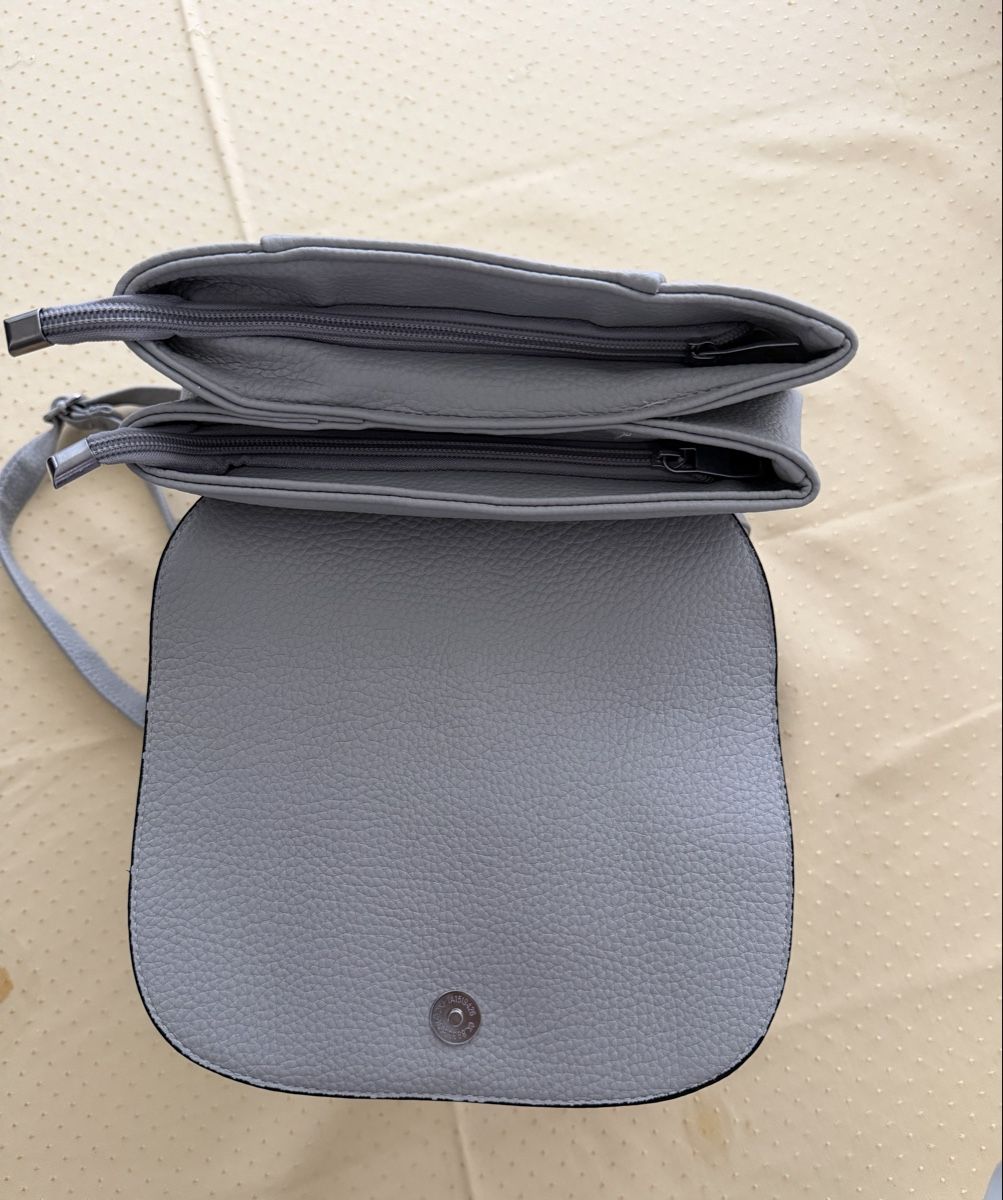 Zaini: Neuwertiger, grauer Rucksack – Usato da Elsau venduto da isidobrany09 2