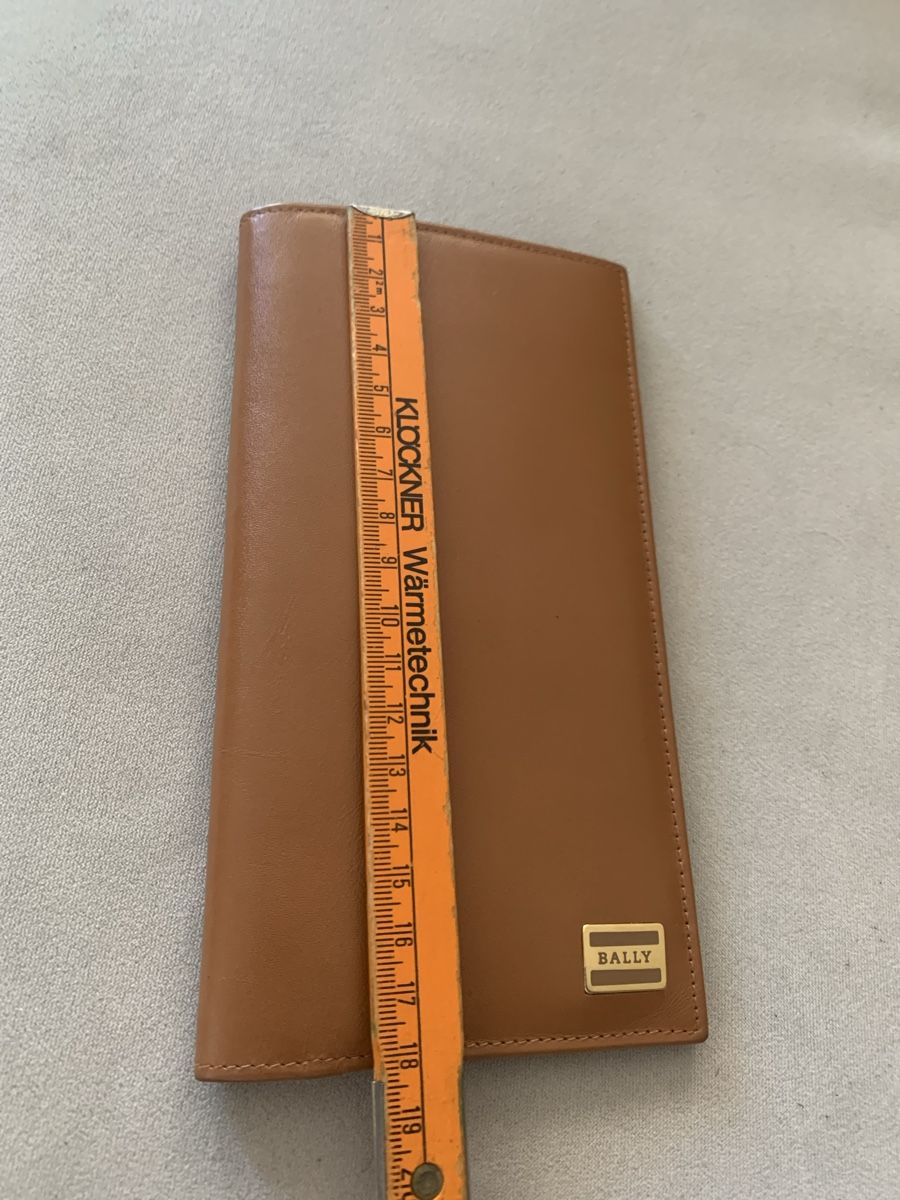 Bally Portemonnaie: Bally Portemonnaie – Gebraucht aus Bergdietikon von zor_856j 3