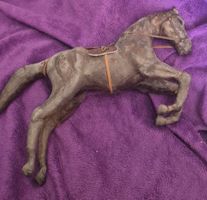 Figurine cheval décorative marron état acceptable