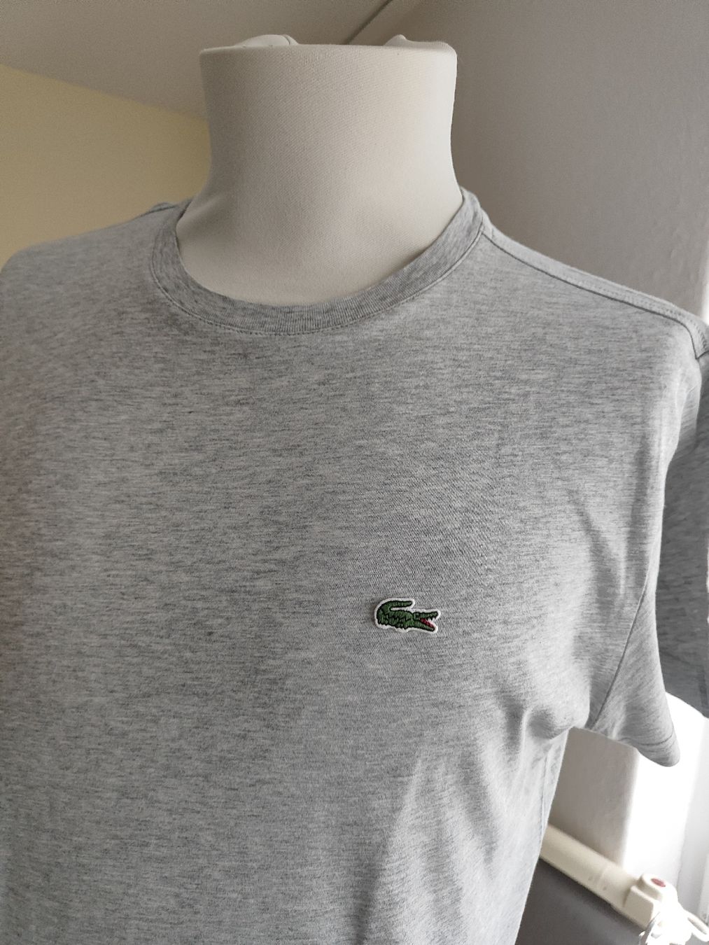 Lacoste T-shirts: Lacoste Shirt gr L – D'occasion à Langnau am Albis par Judithsebi 2