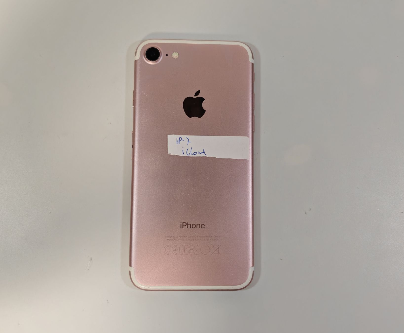 Apple Telefoni cellulari / Smartphones: iPhone 7 RoseGold – Difettoso da Ehrendingen venduto da Rocky985 2