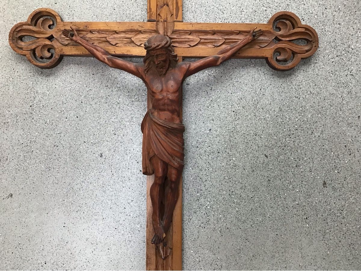 Statuette: Crucifix en bois – Usato da Val-d'Illiez venduto da bubulgum21 1