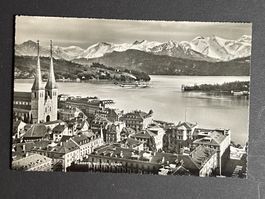 Luzern mit den Alpen