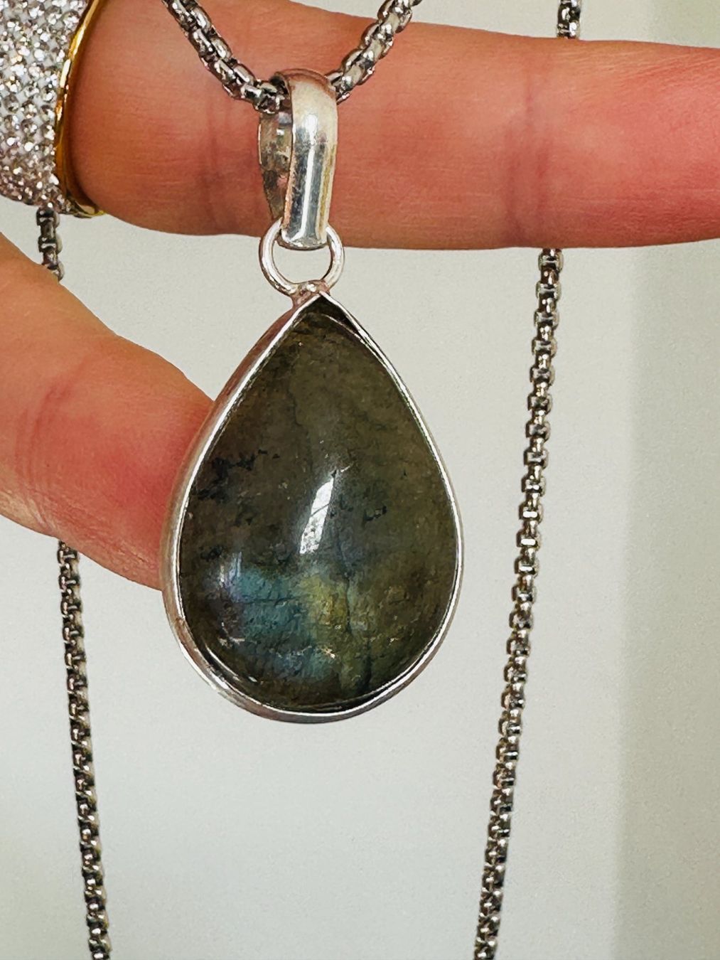 Catenine: Labradorite necklace – Nuovo e nell'imballaggio originale da Genève venduto da AGBERG 8