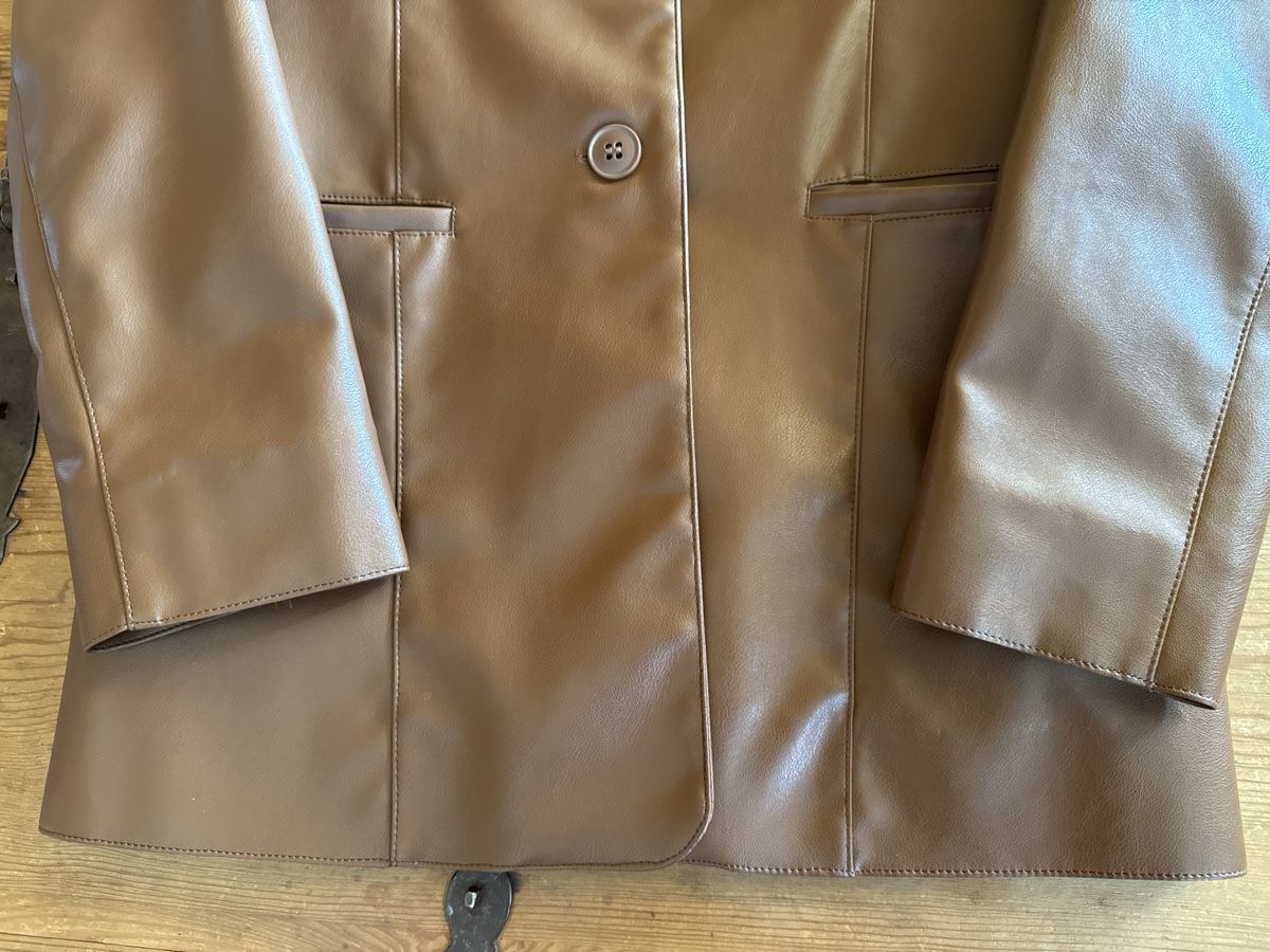 Lotti di vestiti: Kleiderpaket Lederimitat Gr. 34/36 – Usato da Mauren venduto da ducducturi 1