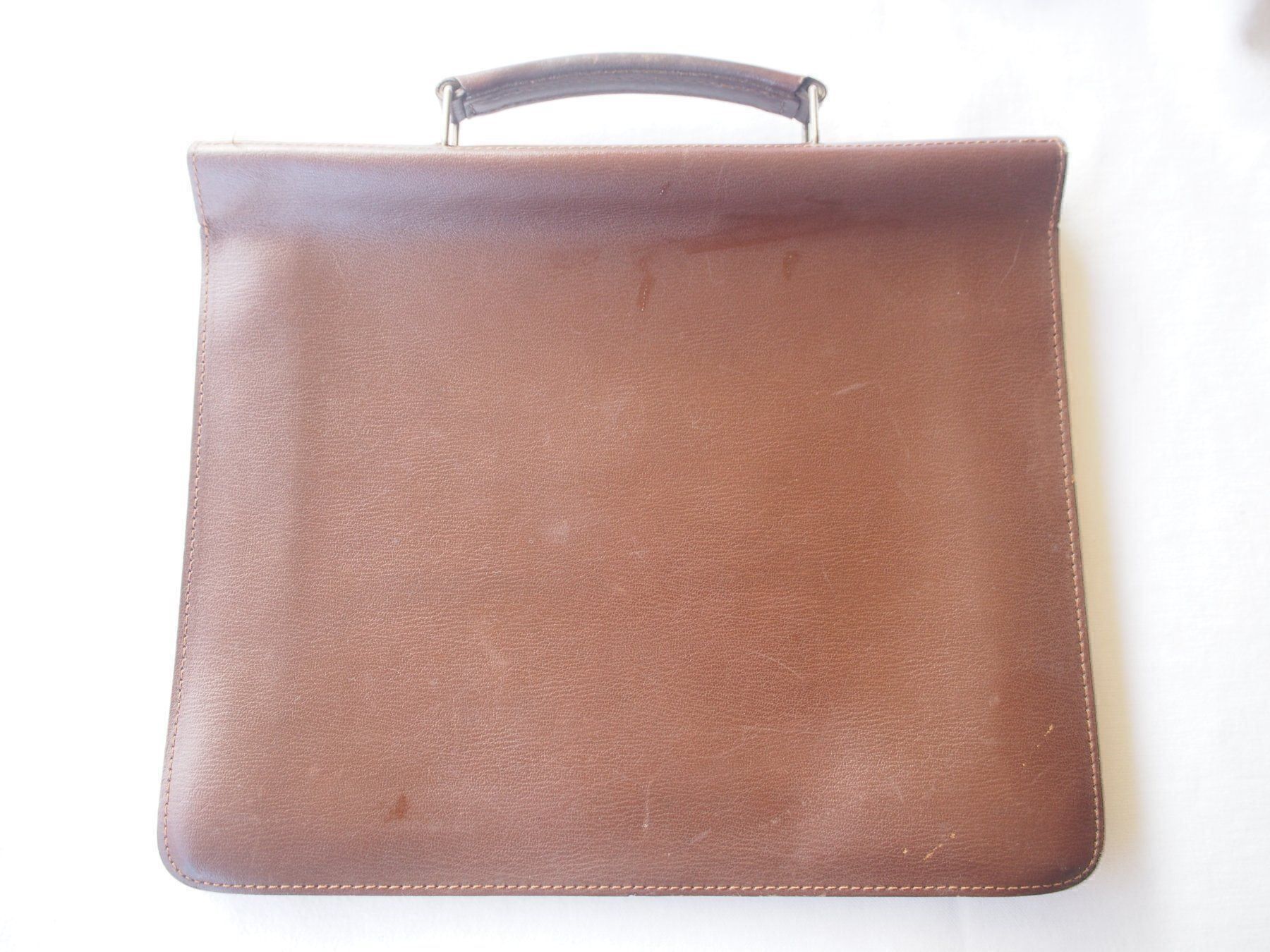 Borse: Cartable cuir véritable – Usato da Meyrin venduto da SRemka 1