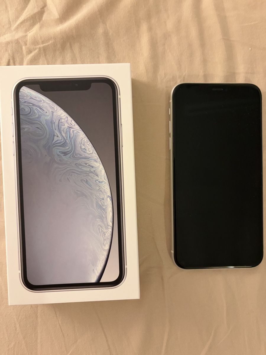 Apple Telefoni cellulari / Smartphones: iPhone XR - 64GB - Weiss – Usato da Zürich venduto da mickeey