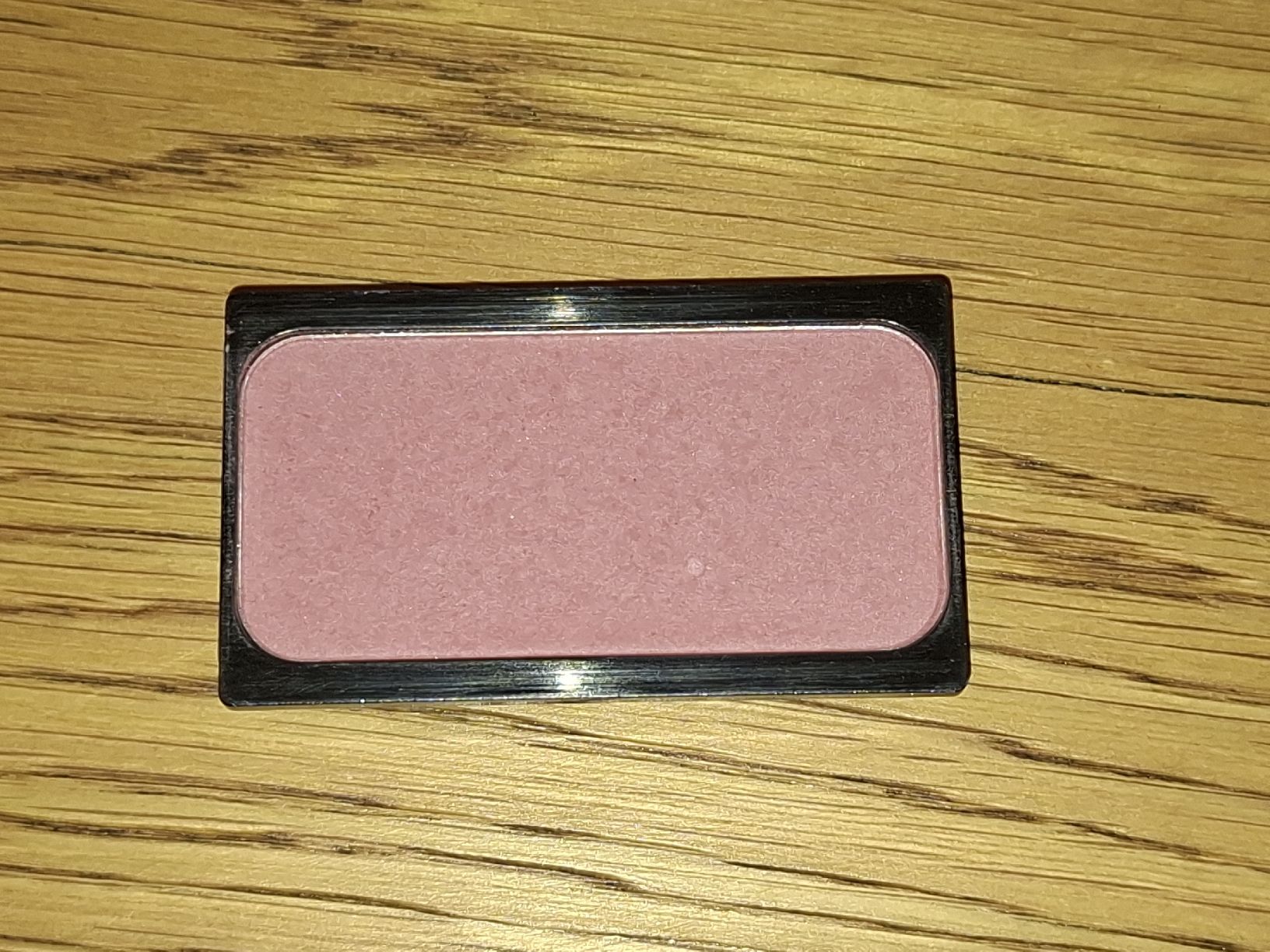Artdeco Make-up: Rouge von Artdeco – Gebraucht aus Oberengstringen von Kimchimon