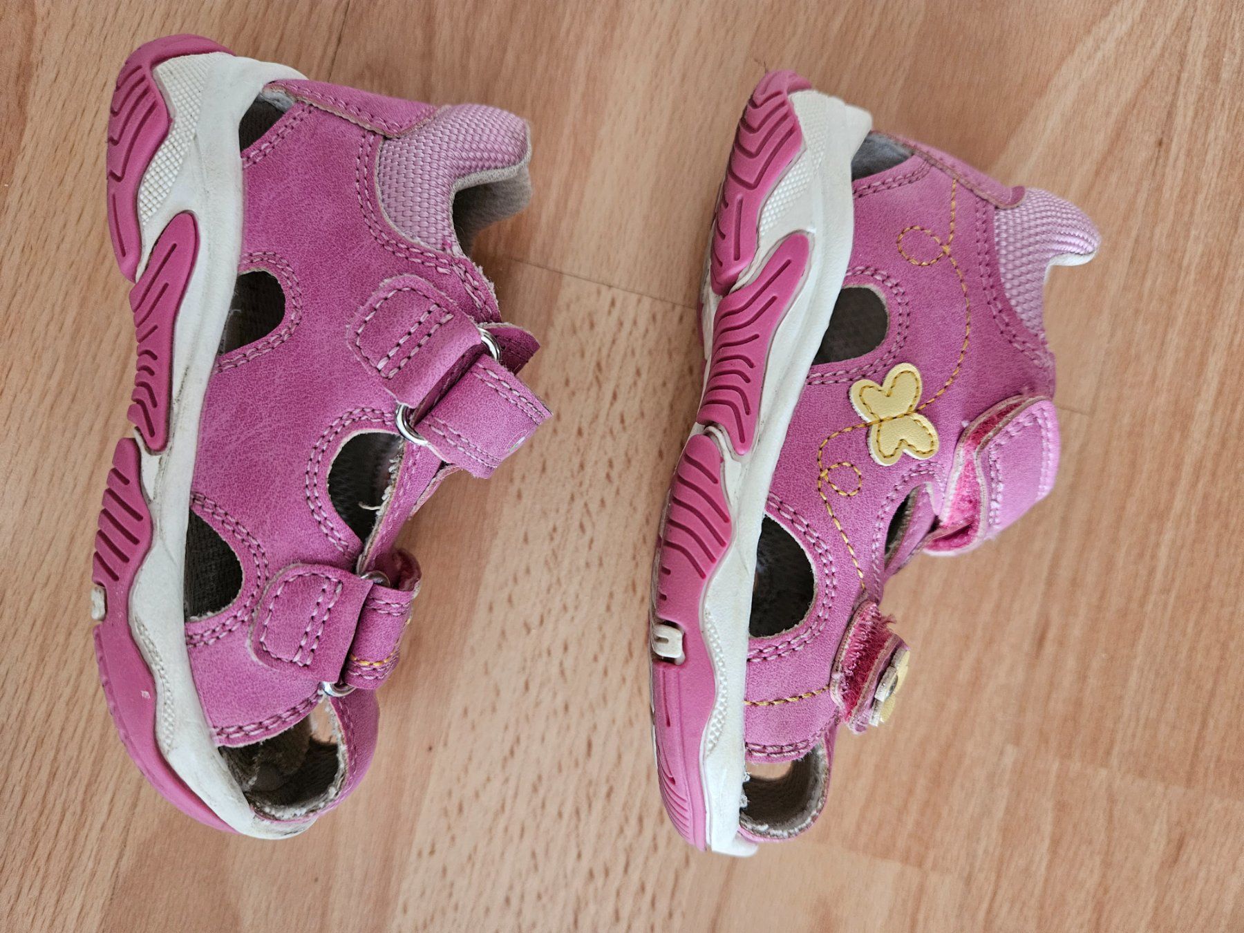 Scarpe per ragazze: Sandalen pink Gr. 20 – Usato da Zürich venduto da Kris8050 9